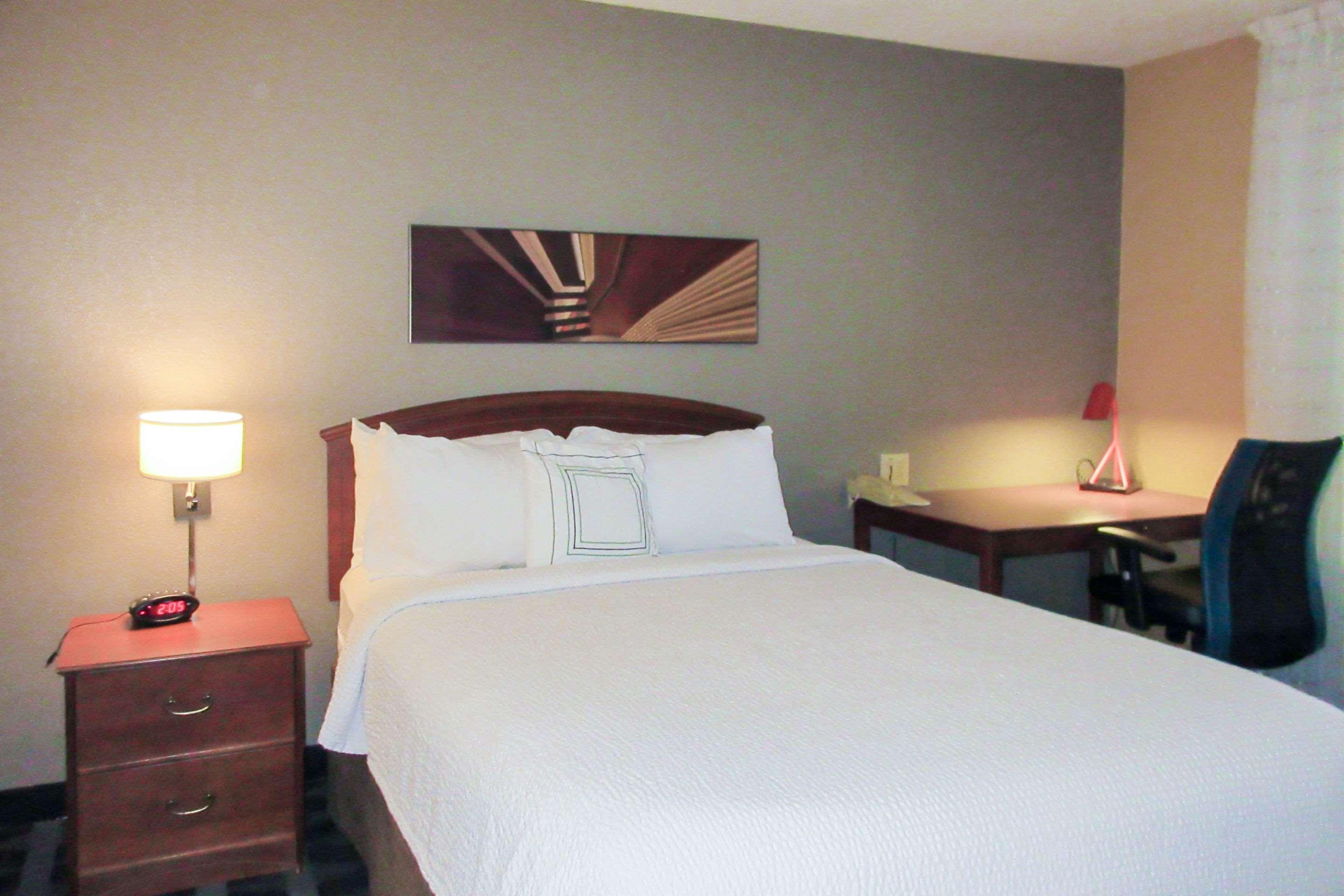 Suburban Extended Stay Hotel Greenville Haywood Mall Eksteriør billede