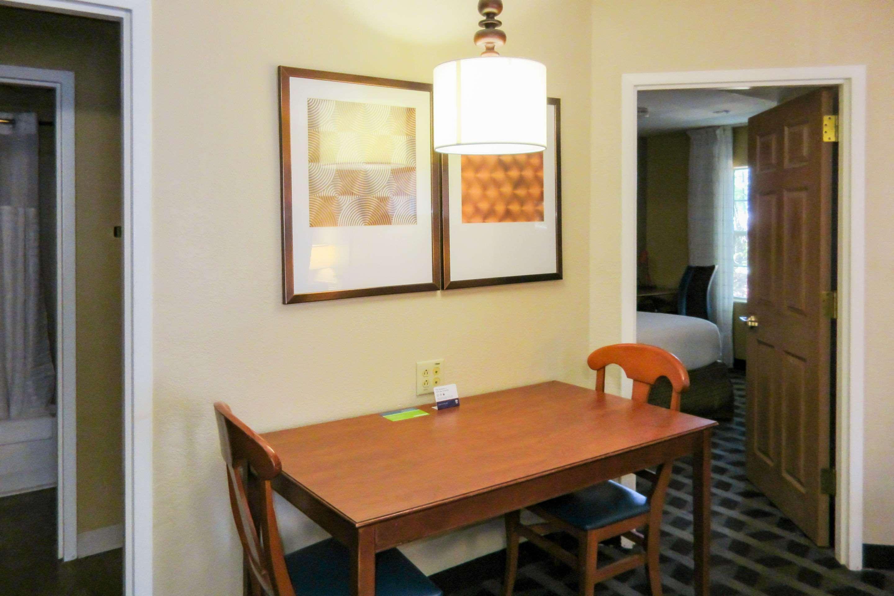 Suburban Extended Stay Hotel Greenville Haywood Mall Eksteriør billede